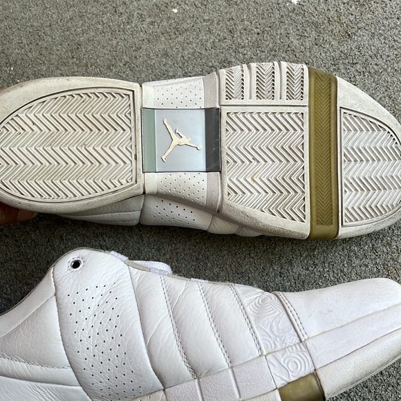 Men Air Jordan’s - Picture 5 of 8